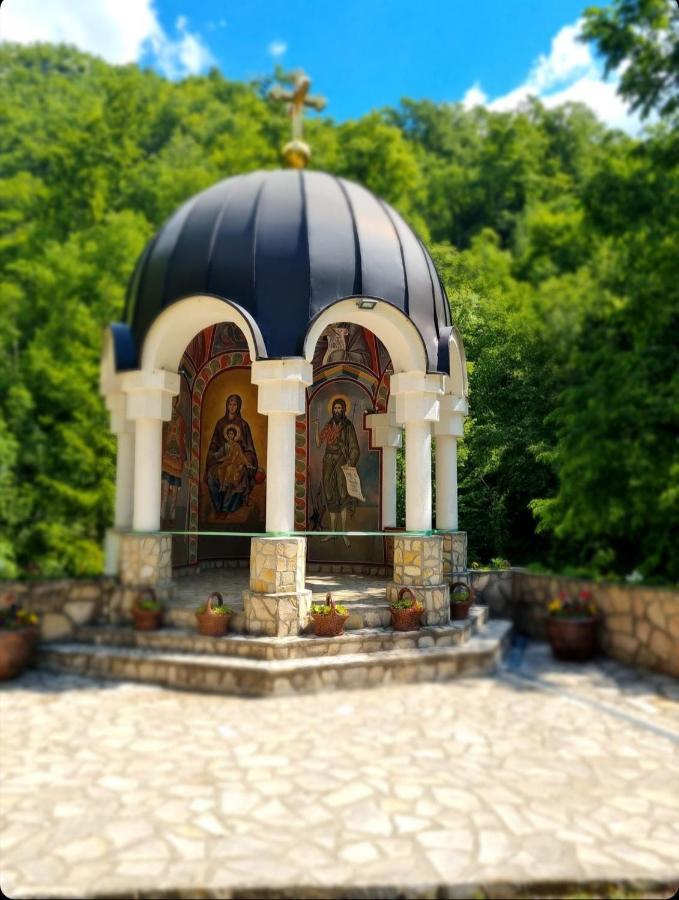 شقة Anin Dvor Sekovici المظهر الخارجي الصورة
